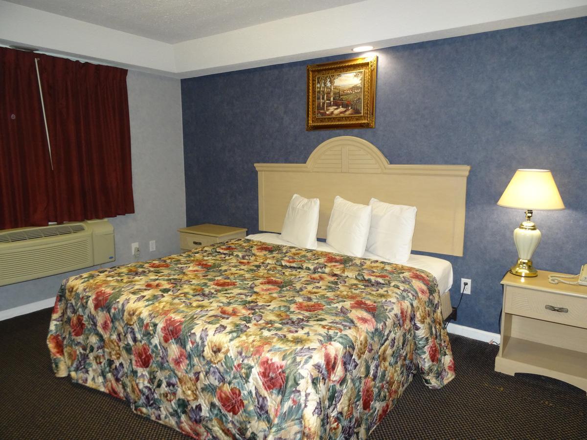 Village Inn & Suites - 史密斯维尔 外观 照片